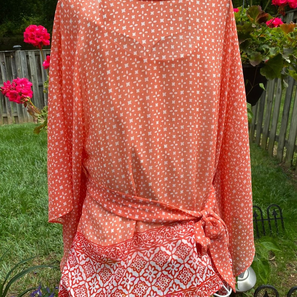 Isaac Mizrahi Summer Top- 2 pieces